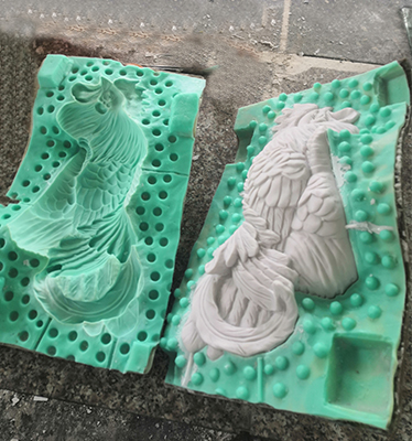   樹脂工藝品模具硅膠翻模過程中發粘原因你知道嗎 ？