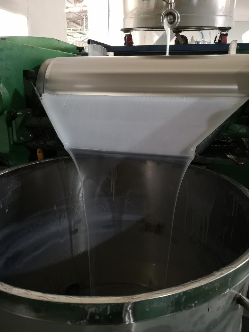 影響模具硅膠粘性因素有哪些？